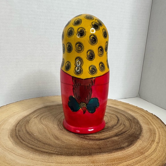 Vintage Set of 4 Russian Nesting Dolls. Wood. (3-N) - Picture 7 of 7